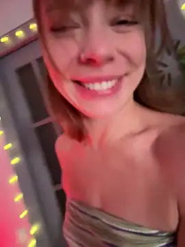 Oopsfoxy online show from 15, 12, 2024