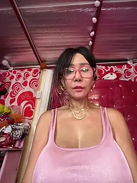 Snapshot of sweetieme chatting on 6, 6, 2026 sweetieme online show from 6, 6, 2026