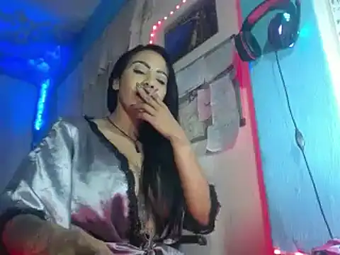 ERIKA-THEDOLL online show from 6, 12, 2024