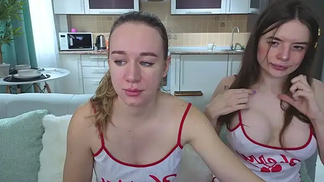 Naughty Alice online show from 22, 12, 2025