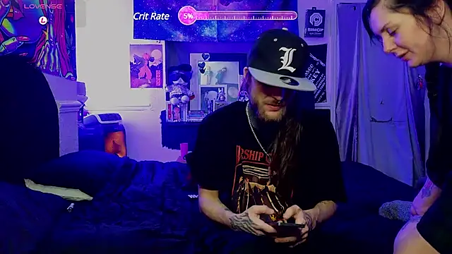 AltustThomas online show from 4, 2, 2025