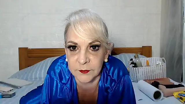 Snapshot of awild_kitten chatting on 5, 5, 2026 awild kitten online show from 5, 5, 2026