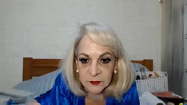 Snapshot of awild_kitten chatting on 7, 6, 2026 awild kitten online show from 7, 6, 2026
