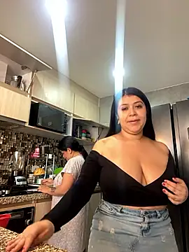 emilyjohanson online show from 3, 12, 2024