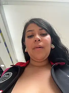 emilyjohanson online show from 7, 4, 2026