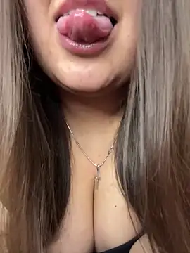 Snapshot of Jane_BBW chatting on 23, 3, 2025 Jane BBW online show from 23, 3, 2025