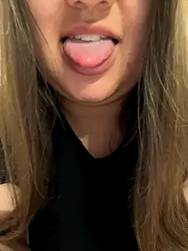 Snapshot of Jane_BBW chatting on 9, 10, 2025 Jane BBW online show from 9, 10, 2025