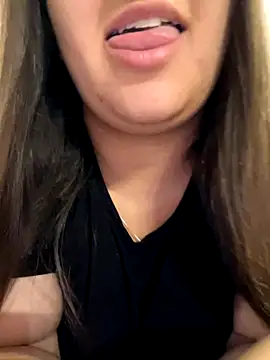 Snapshot of Jane_BBW chatting on 2, 11, 2025 Jane BBW online show from 2, 11, 2025