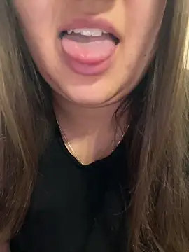 Snapshot of Jane_BBW chatting on 4, 11, 2025 Jane BBW online show from 4, 11, 2025