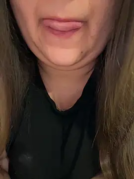 Snapshot of Jane_BBW chatting on 19, 11, 2025 Jane BBW online show from 19, 11, 2025