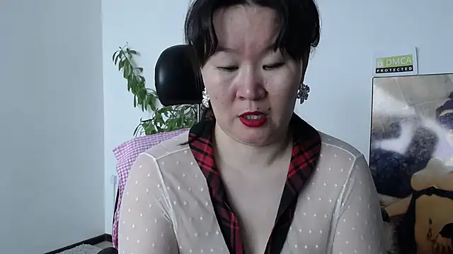 Akira xx online show from 6, 3, 2026