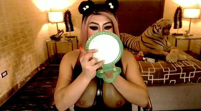 LavictoriaFox online show from 30, 1, 2025