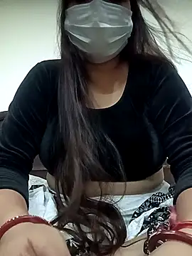 naughtymadam online show from 28, 3, 2026