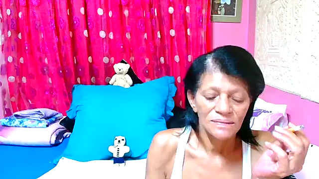 SLUTTYROXY online show from 9, 2, 2025