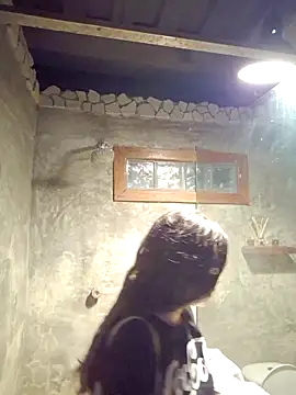 loveuu-bae online show from 25, 10, 2025