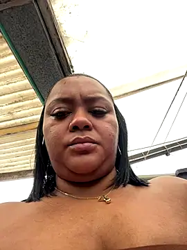 yanza2002 online show from 26, 10, 2025