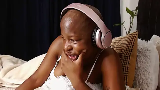 SoftRosee online show from 28, 4, 2026