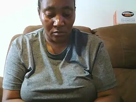 ebonytitts4u online show from 2, 2, 2025