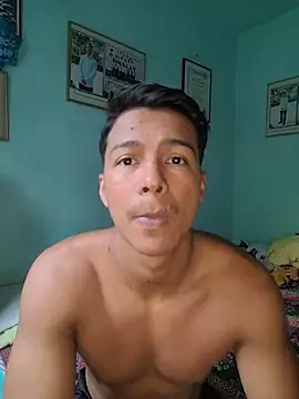 Snapshot of morenito420 chatting on 6, 8, 2026 morenito420 online show from 6, 8, 2026
