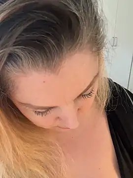 Anna Alexa online show from 4, 3, 2025