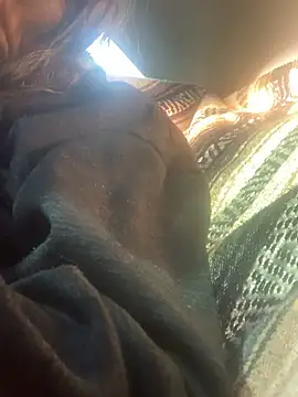 Snapshot of mikeylong chatting on 5, 1, 2025 mikeylong online show from 5, 1, 2025