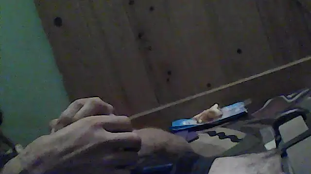 Snapshot of mikeylong chatting on 8, 10, 2025 mikeylong online show from 8, 10, 2025