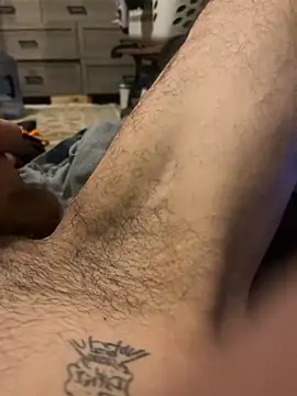 Snapshot of mikeylong chatting on 11, 10, 2025 mikeylong online show from 11, 10, 2025