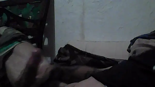 Snapshot of mikeylong chatting on 2, 11, 2025 mikeylong online show from 2, 11, 2025