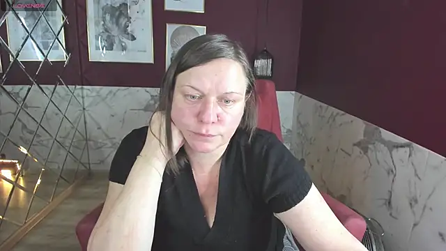 Snapshot of KellyPerfection chatting on 7, 11, 2025 KellyPerfection online show from 7, 11, 2025