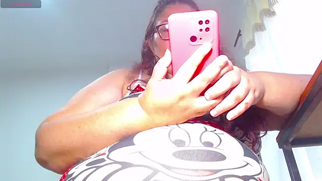 Snapshot of ashelymalefica chatting on 18, 6, 2026 ashelymalefica online show from 18, 6, 2026