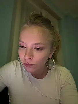 AnastasiaAniess online show from 23, 12, 2024