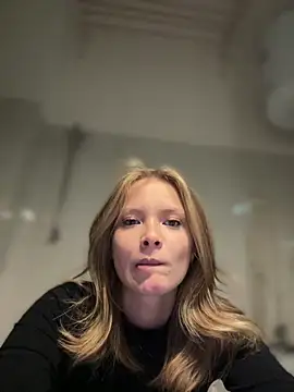 AnastasiaAniess online show from 8, 1, 2025