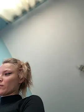 AnastasiaAniess online show from 9, 1, 2025