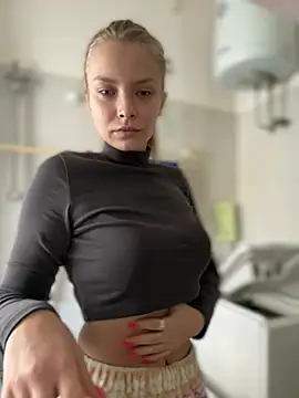 AnastasiaAniess online show from 2, 2, 2025