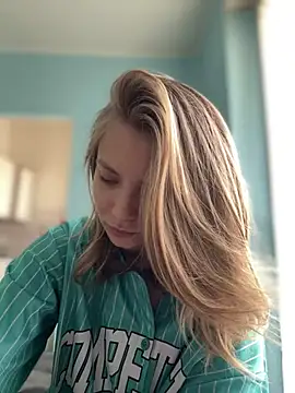 AnastasiaAniess online show from 14, 2, 2025