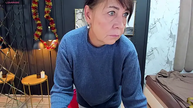 LindaPassionate online show from 30, 12, 2024