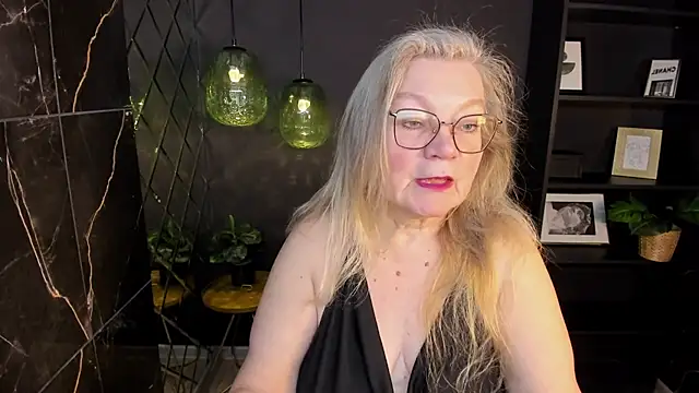 Snapshot of NataliMellow chatting on 12, 1, 2026 NataliMellow online show from 12, 1, 2026