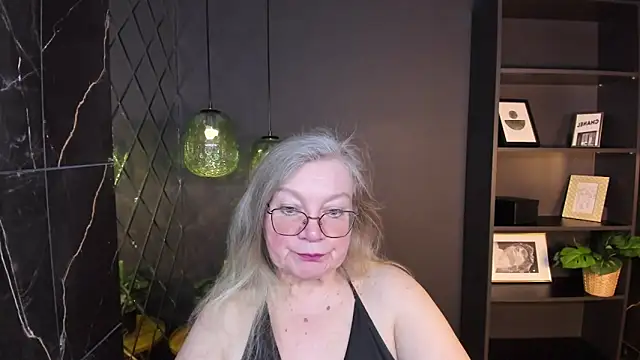 Snapshot of NataliMellow chatting on 3, 2, 2026 NataliMellow online show from 3, 2, 2026