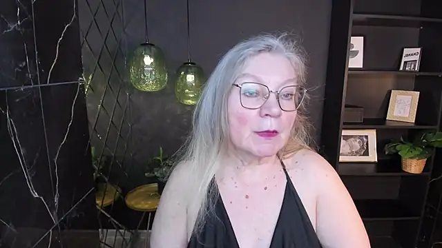 Snapshot of NataliMellow chatting on 11, 2, 2026 NataliMellow online show from 11, 2, 2026