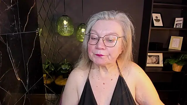 Snapshot of NataliMellow chatting on 25, 2, 2026 NataliMellow online show from 25, 2, 2026