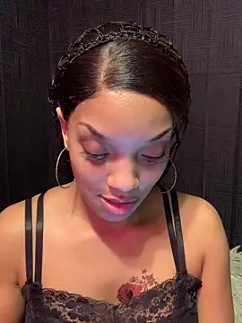 Rakiyahcharms online show from 18, 12, 2025