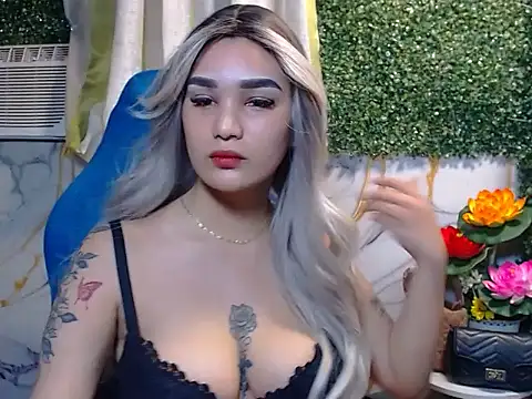 NicoleLopezx online show from 5, 12, 2025