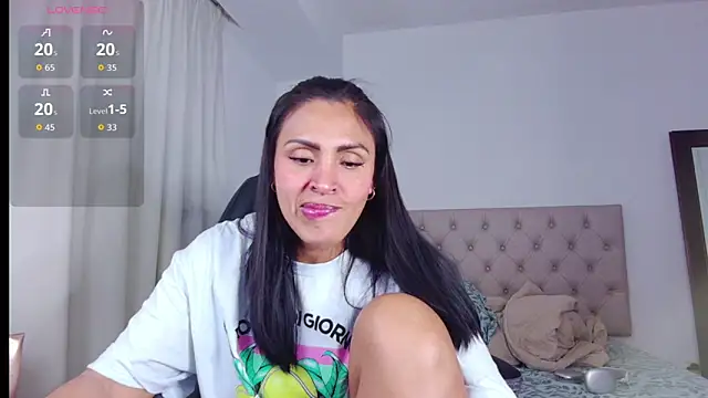 ms freyax online show from 25, 10, 2025