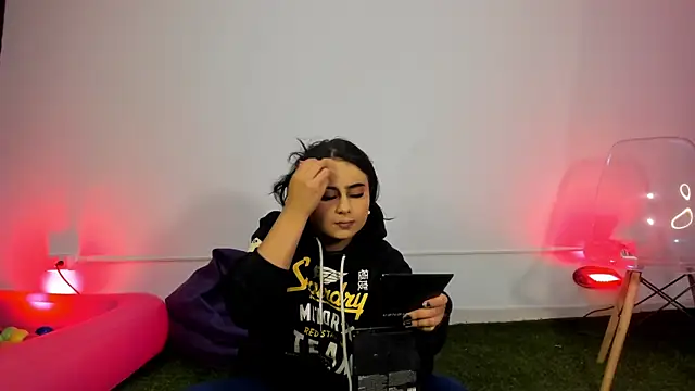 AbbyTaylorr online show from 19, 9, 2025