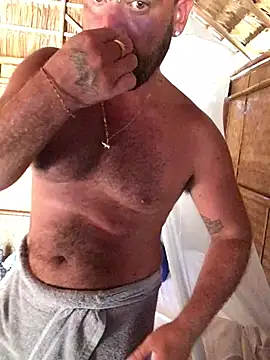 Snapshot of fuckerplayer1 chatting on 21, 2, 2025 fuckerplayer1 online show from 21, 2, 2025