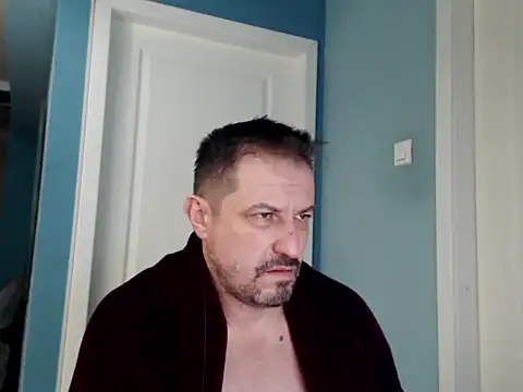 Snapshot of MisterFaithRO chatting on 19, 4, 2026 MisterFaithRO online show from 19, 4, 2026