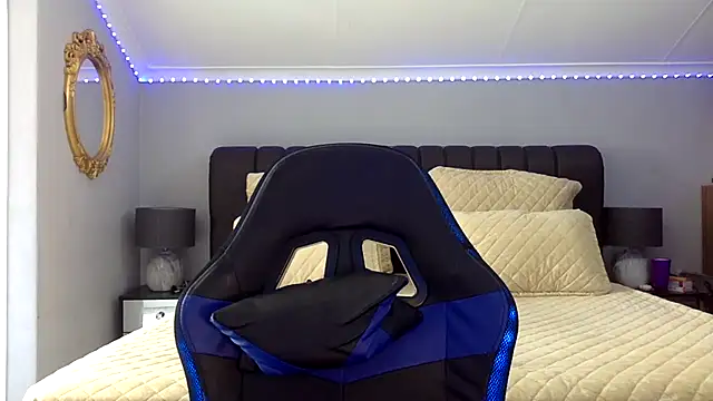 BOOTYBANGER24xx online show from 13, 11, 2025