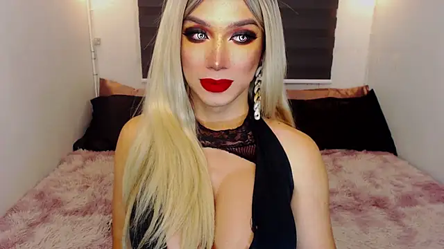 Snapshot of HugeCockDominantXxX chatting on 4, 6, 2026 HugeCockDominantXxX online show from 4, 6, 2026