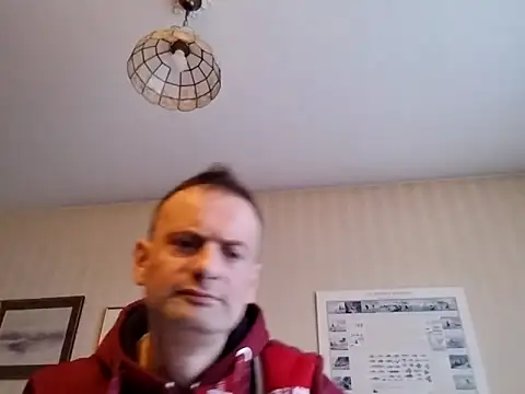 Snapshot of Perv10 chatting on 10, 4, 2026 Perv10 online show from 10, 4, 2026