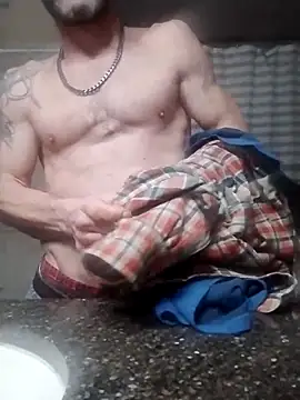 Snapshot of ThickDMatty@xh chatting on 11, 3, 2025 ThickDMattyxh online show from 11, 3, 2025